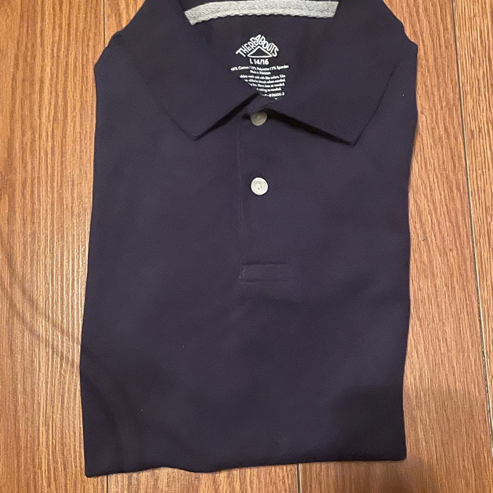 💙Boys Polo Style Shirt. Navy Blue. Size L 14/16. Great Used condition. - Picture 4 of 4